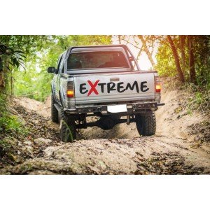 EXTREME офроуд стикер за джипове – силно изразен стил
